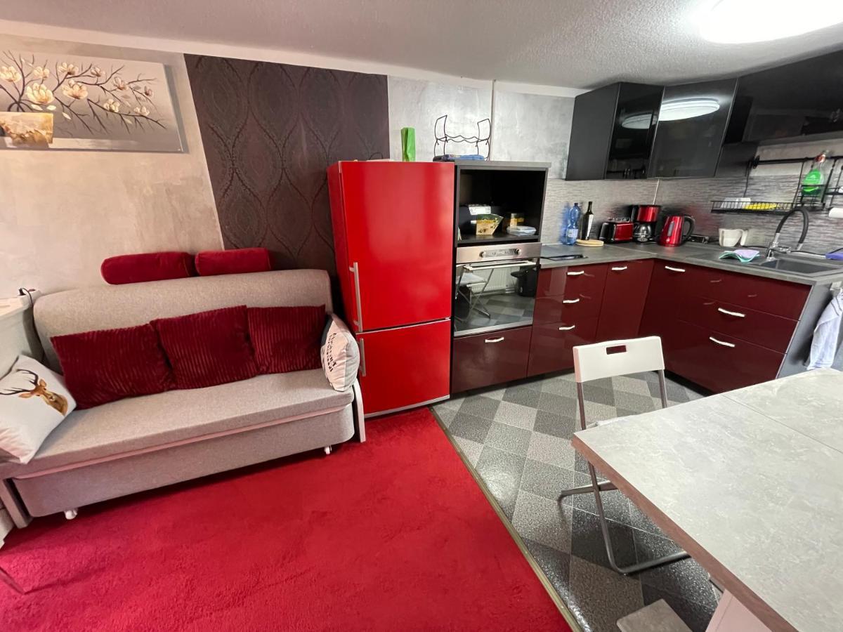 Tiny House Apartment Burig Exterior photo